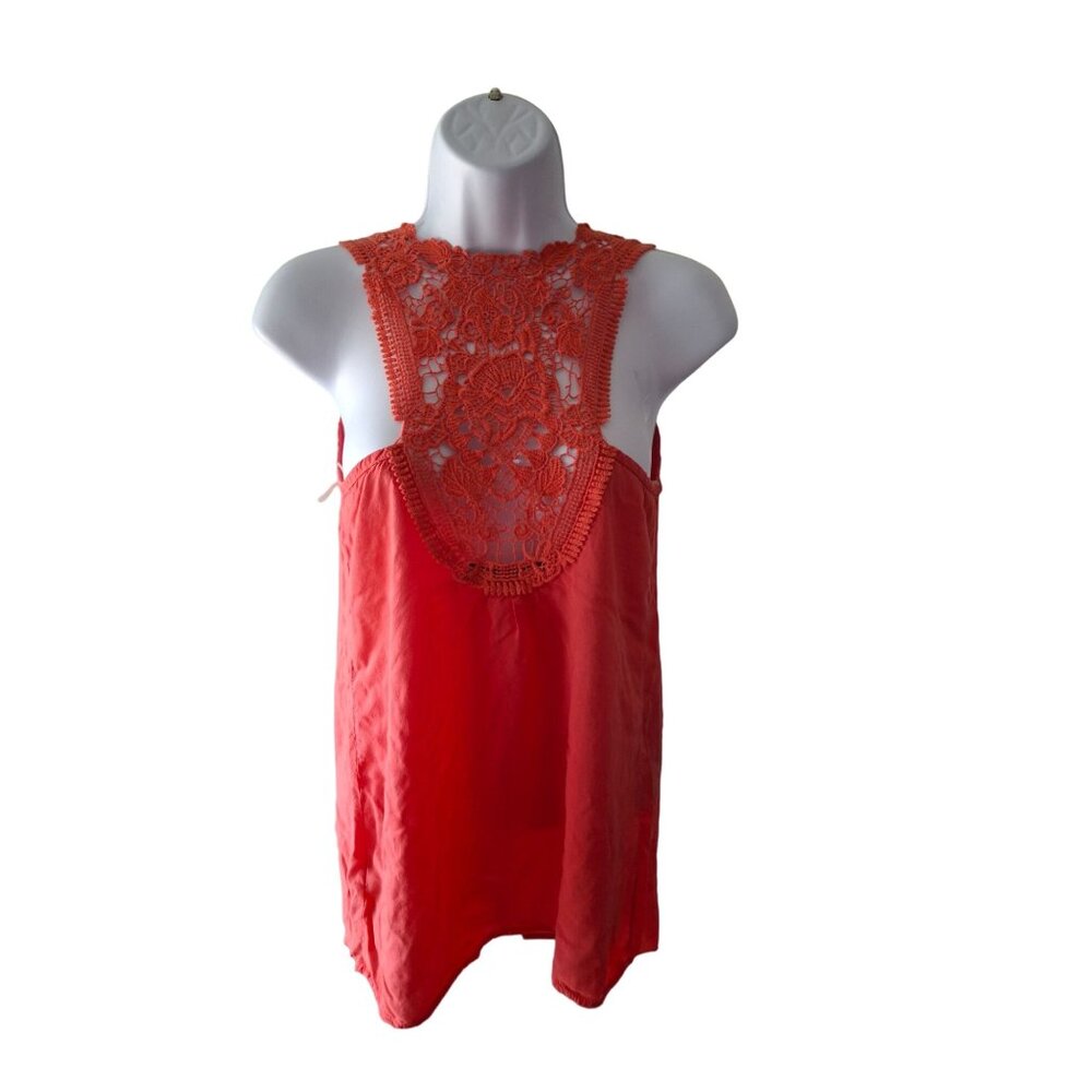 Forever 21 Embroidered Floral Halter Top Size SP Sleeveless Coral Cottagecore